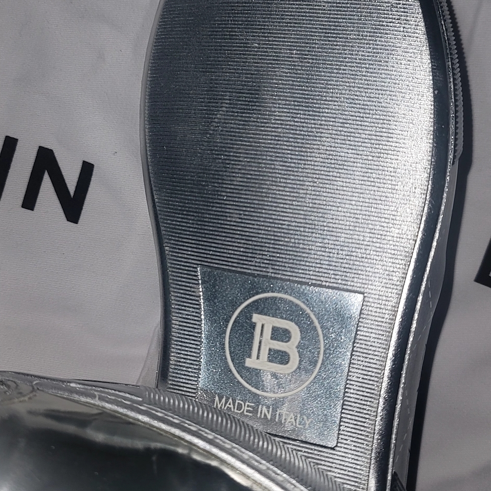 Balmain slip on Pharell mirror